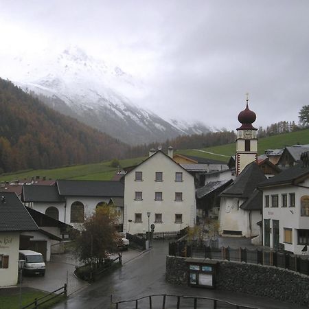Hotel Edelweiss Маллес-Веноста Екстер'єр фото